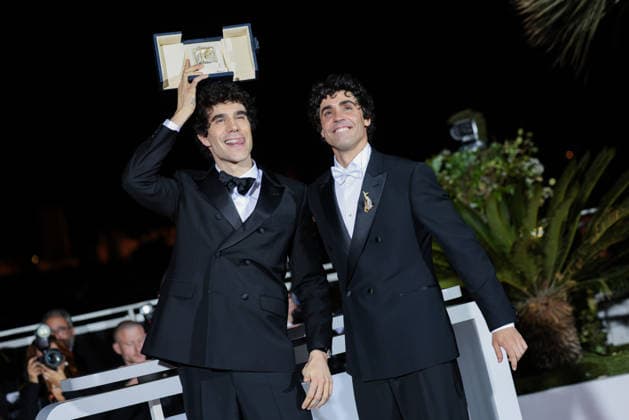 79ème Festival International du Film de Cannes Photocall des Palmes 79th International Cannes Film Festival Photocall with winners 456721 2026 05 23 France Ambrossi, Javier Calvo, Javier  Copyright: xLionelxGuericolas MPPx STAR_456721_021