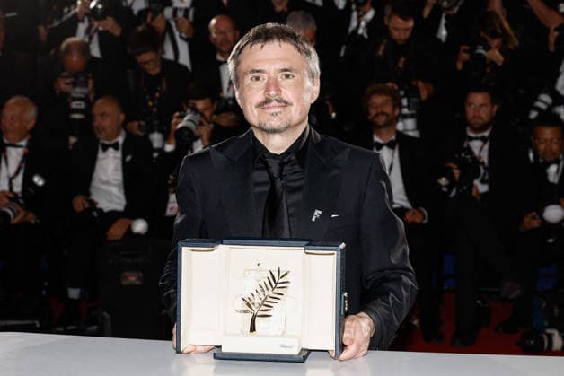 Cristian Mungiu Palme dor pour le film Fjord Photocall of the winners of the 79th Cannes International Film Festival On may 23th 2026 Jacovides Moreau Bestimage Photocall of the winners of the 79th Cannes International Film Festival On may 23th 2026 Cannes France  Copyright: xJACOVIDES-MOREAUx xBESTIMAGExJACOVIDES-MOREAUx xBESTIMAGEx
