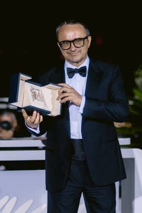 79ème Festival International du Film de Cannes Photocall des Palmes 79th International Cannes Film Festival Photocall with winners 456722 2026 05 23 Alpes Maritimes Cannes France Zvyagintsev, Andrey  Copyright: xTerencexBaelenx STAR_456722_031