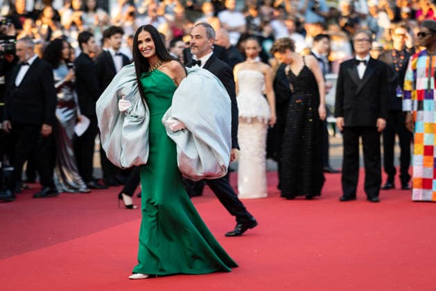 Demi Moore Montée des marches pour la cérémonie de clôture du 79ème Festival International du Film de Cannes, le 23 mai 2026 Jacovides Moreau Bestimage Red carpet for the closing ceremony of the 79th Cannes International Film Festival Opening ceremony on May 23, 2026  Copyright: xJACOVIDES-MOREAUx xBESTIMAGExJACOVIDES-MOREAUx xBESTIMAGEx