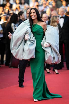 Demi Moore Montée des marches pour la cérémonie de clôture du 79ème Festival International du Film de Cannes, le 23 mai 2026 Jacovides Moreau Bestimage Red carpet for the closing ceremony of the 79th Cannes International Film Festival Opening ceremony on May 23, 2026  Copyright: xJACOVIDES-MOREAUx xBESTIMAGExJACOVIDES-MOREAUx xBESTIMAGEx