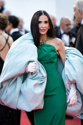 Demi Moore Montée des marches pour la cérémonie de clôture du 79ème Festival International du Film de Cannes, le 23 mai 2026 Jacovides Moreau Bestimage Red carpet for the closing ceremony of the 79th Cannes International Film Festival Opening ceremony on May 23, 2026  Copyright: xJACOVIDES-MOREAUx xBESTIMAGExJACOVIDES-MOREAUx xBESTIMAGEx