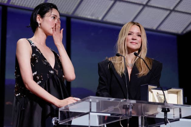 Tao Okamoto, Virginie Efira Cérémonie de clôture du 79ème Festival International du Film de Cannes, le 23 mai 2026 Borde Jacovides Moreau Bestimage Closing ceremony of the 79th Cannes International Film Festival Opening ceremony on May 23, 2026 Cannes France  Copyright: xJACOVIDES-BORDE-MOREAUx xBESTIMAGExJACOVIDES-BORDE-MOREAUx xBESTIMAGEx