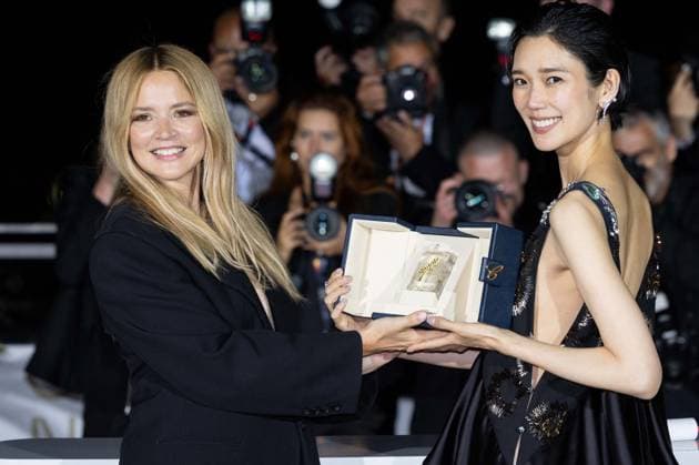 Virginie Efira, Tao Okamoto Prix dinterprétation féminine pour le film Soudain Photocall of the winners of the 79th Cannes International Film Festival On may 23th 2026 Jacovides Moreau Bestimage Photocall of the winners of the 79th Cannes International Film Festival On may 23th 2026 Cannes France  Copyright: xJACOVIDES-MOREAUx xBESTIMAGExJACOVIDES-MOREAUx xBESTIMAGEx