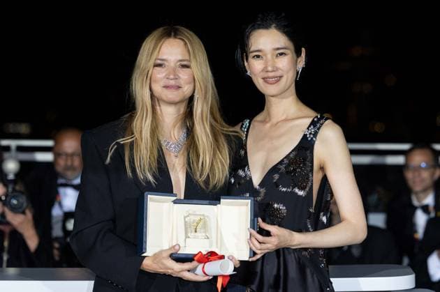 Virginie Efira, Tao Okamoto Prix dinterprétation féminine pour le film Soudain Photocall of the winners of the 79th Cannes International Film Festival On may 23th 2026 Jacovides Moreau Bestimage Photocall of the winners of the 79th Cannes International Film Festival On may 23th 2026 Cannes France  Copyright: xJACOVIDES-MOREAUx xBESTIMAGExJACOVIDES-MOREAUx xBESTIMAGEx
