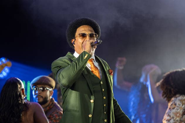 SaO PAULO, SP - 23.05.2026: C6 FEST 2026 - Rapper Mano Brown performs with Rincon SapiÃªncia, during the third day of the fourth edition of C6 Fest, this Saturday (May 23), at Auditorio Ibirapuera, in Sao Paulo. x2948941x  EmersonxSantos