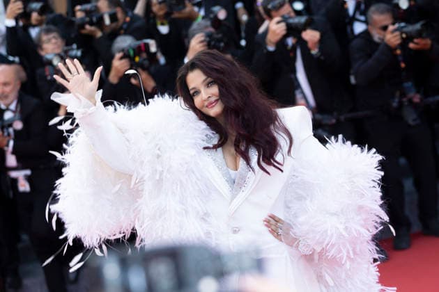 Aishwarya Rai Montée des marches pour la cérémonie de clôture du 79ème Festival International du Film de Cannes, le 23 mai 2026 Camilla Canalini Bestimage Red carpet for the closing ceremony of the 79th Cannes International Film Festival Opening ceremony on May 23, 2026 Cannes France  Copyright: xCamillaxCanalinix xBestimagexCamillaxCanalinix xBestimagex