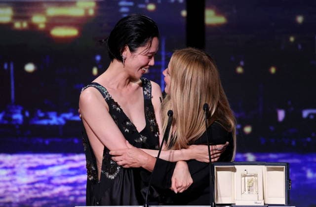 Tao Okamoto, Virginie Efira Prix dinterprétation Féminine Photocall of the winners of the 79th Cannes International Film Festival On may 23th 2026 Jacovides Moreau Bestimage Photocall of the winners of the 79th Cannes International Film Festival On may 23th 2026 Cannes France  Copyright: xJACOVIDES-MOREAUx xBESTIMAGExJACOVIDES-MOREAUx xBESTIMAGEx