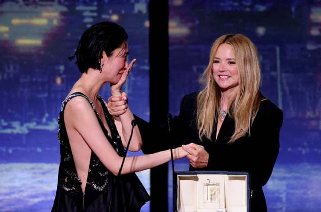 Tao Okamoto, Virginie Efira Prix dinterprétation Féminine Photocall of the winners of the 79th Cannes International Film Festival On may 23th 2026 Jacovides Moreau Bestimage Photocall of the winners of the 79th Cannes International Film Festival On may 23th 2026 Cannes France  Copyright: xJACOVIDES-MOREAUx xBESTIMAGExJACOVIDES-MOREAUx xBESTIMAGEx