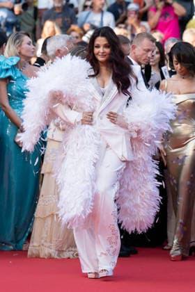 Cannes Closing Ceremony Red Carpet LZ i attending the Closing Ceremony Red Carpet during the 79th Cannes International Film Festival in Cannes, France on May 23, 2026, the film selected in the Official Competition. Photo by Laurent Zabulon ABACAPRESS.COM  Copyright: xZabulonxLaurentx