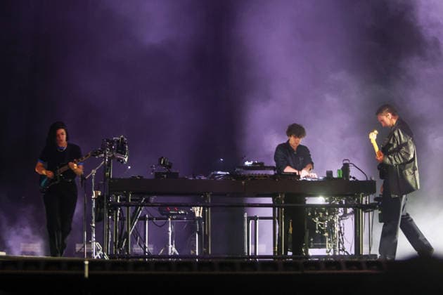 SaO PAULO, SP - 23.05.2026: C6 FEST 2026 - The group The XX formed by Romy Croft, Oliver Sim and Jamie XX performs at the Heineken Arena of the fourth edition of C6 Fest held in Parque Ibirapuera on Saturday night (23). The festival brings together national and international artists in performances of jazz, rock, indie, electronic and experimental music throughout the weekend. x2949080x  YurixMurakami