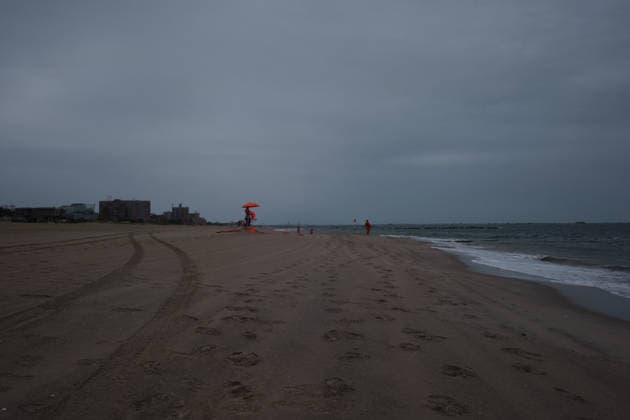 May 23, 2026, New York, New York, USA: Stormy weather, cool temperatures and rip tides resulted in deserted beaches on the first official beach day of the 2026 Summer season in Coney Island, Brooklyn. New York USA  - ZUMAl171 20260523_znp_l171_005 Copyright: xEdnaxLeshowitzx
