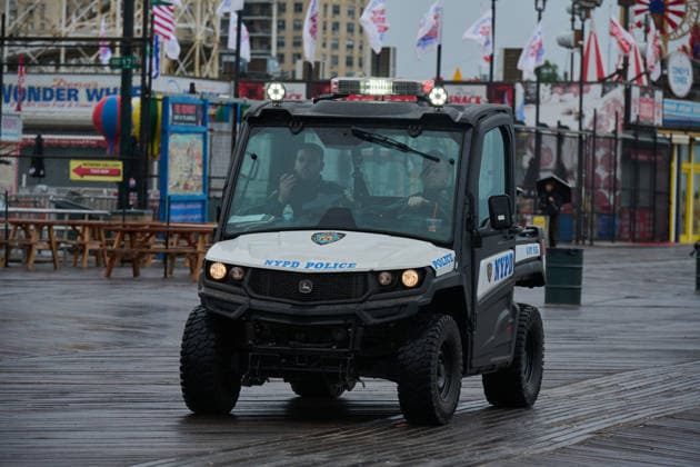 May 23, 2026, New York, New York, USA: An NYPD vehicle patrols the boardwalk on the day of the official opening of the 2026 Summer beach season in Coney Island, Brooklyn. New York USA  - ZUMAl171 20260523_znp_l171_001 Copyright: xEdnaxLeshowitzx