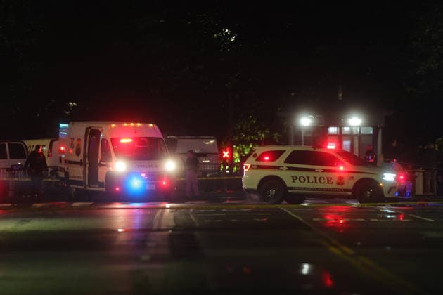 WASHINGTON, D.C. MAY 23: Police Officers investigate after shots were fired after a suspect approached a security checkpoint near the White House and began firing at officers and later died at a hospital near by after being shot by Secret Service officers on May 23, 2026 in Washington, D.C. Copyright: xmpi34 MediaPunchx