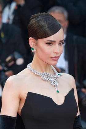 CANNES, FRANCE - MAY 23: American actress and singer Sofia Carson attends the closing ceremony of the 79th annual Cannes Film Festival at Palais des Festivals on May 23, 2026 in Cannes, France.  Copyright: xVCGx 111643757430