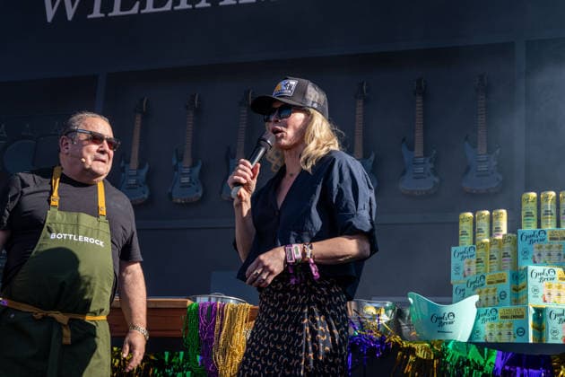 2026 BottleRock Napa Valley - Day 1 Chef Emeril Lagasse and Chelsea Handler seen onstage at the Williams Sonoma Culinaryduring the 2026 BottleRock festival at Napa Valley Expo on May 22, 2026 in Napa, California. Napa California United States Copyright: xPaigexErlandson imageSPACEx