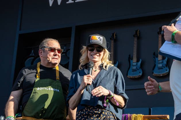 2026 BottleRock Napa Valley - Day 1 Chef Emeril Lagasse and Chelsea Handler seen onstage at the Williams Sonoma Culinaryduring the 2026 BottleRock festival at Napa Valley Expo on May 22, 2026 in Napa, California. Napa California United States Copyright: xPaigexErlandson imageSPACEx