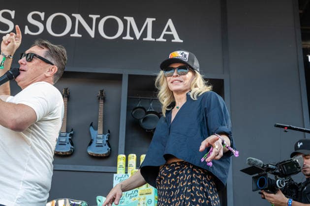 2026 BottleRock Napa Valley - Day 1 Chelsea Handler is seen onstage at the Williams Sonoma Culinaryduring the 2026 BottleRock festival at Napa Valley Expo on May 22, 2026 in Napa, California. Napa California United States Copyright: xPaigexErlandson imageSPACEx