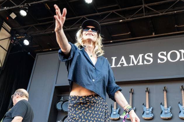 2026 BottleRock Napa Valley - Day 1 Chelsea Handler is seen onstage at the Williams Sonoma Culinaryduring the 2026 BottleRock festival at Napa Valley Expo on May 22, 2026 in Napa, California. Napa California United States Copyright: xPaigexErlandson imageSPACEx