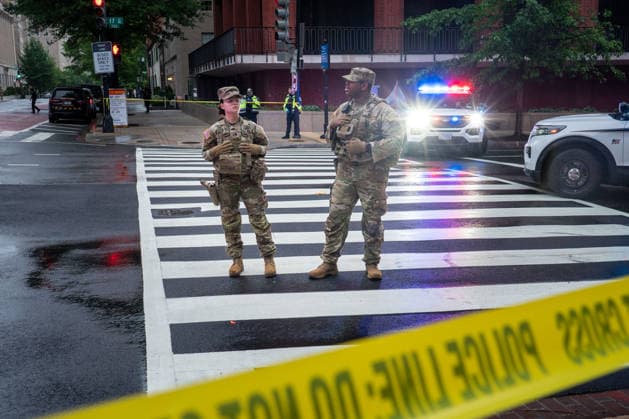May 23, 2026, Washington, Dc, USA: Members of the National Guard stand guard near the site where a gunman fired a volley of shots near the White House before being shot and fatally wounded by U.S. Secret Service police officers. Another person was injured, according to law enforcement officials. Washington, DC, May 23, 2026. Photo: Zuma Press Washington USA - ZUMAmj3_ 20260523_zaf_mj3_012 Copyright: xJayxMallinx