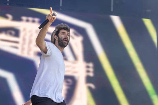 May 23, 2026, Napa, California, U.S: JACK MET of AJR during the BottleRock Music Festival in Napa, California Napa U.S  - ZUMAs135 20260523_zap_s135_098 Copyright: xDanielxDeSloverx