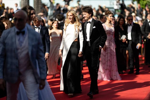 La comtesse Victoria von Faber Castell , Jean Arnault Montée des marches du film El Ser Querido lors du 79ème Festival International du Film de Cannes, le 16 mai 2026 Jacovides Moreau Bestimage Red carpet for The Beloved at the 79th Cannes International Film Festival on May 16, 2026 Cannes France  Copyright: xJACOVIDES-MOREAUx xBESTIMAGExJACOVIDES-MOREAUx xBESTIMAGEx