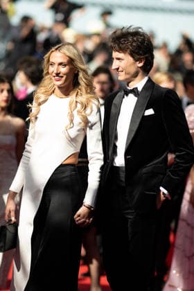 La comtesse Victoria von Faber Castell , Jean Arnault Montée des marches du film El Ser Querido lors du 79ème Festival International du Film de Cannes, le 16 mai 2026 Jacovides Moreau Bestimage Red carpet for The Beloved at the 79th Cannes International Film Festival on May 16, 2026 Cannes France  Copyright: xJACOVIDES-MOREAUx xBESTIMAGExJACOVIDES-MOREAUx xBESTIMAGEx