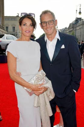 Gerit Kling mit Ehemann Wolfram Becker beim BMW X Staatsoper Unter den Linden Event Staatsoper für alle 2026 mit der Live-Übertragung von Nabucco auf dem Bebelplatz. Berlin, 23.05.2026 *** Gerit Kling with husband Wolfram Becker at the BMW X Staatsoper Unter den Linden event Staatsoper für alle 2026 with the live broadcast of Nabucco on Bebelplatz Berlin, 23 05 2026 Foto:xM.xBehrensx xFuturexImagex staatsoper_6509