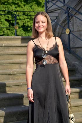 Sonja Gerhardt beim BMW X Staatsoper Unter den Linden Event Staatsoper für alle 2026 mit der Live-Übertragung von Nabucco auf dem Bebelplatz. Berlin, 23.05.2026 *** Sonja Gerhardt at the BMW X Staatsoper Unter den Linden event Staatsoper für alle 2026 with the live broadcast of Nabucco on Bebelplatz Berlin, 23 05 2026 Foto:xM.xBehrensx xFuturexImagex staatsoper_6554