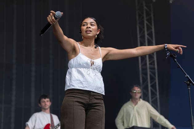 Brooke Combe performs at Neighbourhood Festival Brooke Combe performs at Neighbourhood Festival, Warrington, England, 23rd May 2026, Credit:Mike Gray MIKE GRAY - B4227 Avalon  Copyright: xMikexGrayx xMIKExGRAYx-xB4227x xAvalonx 1104824568