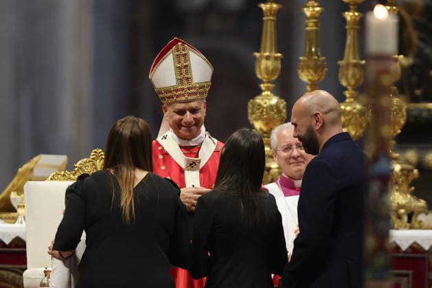 IPA85031140 - Vatican City, May 24, 2026: Solemn celebration of the Mass of Pentecost presided over by Pope Leo XIV at the central altar of St. Peter s Basilica. Thousands of faithful took part in the liturgy dedicated to the descent of the Holy Spirit, a central moment in Christian tradition and a symbol of unity and renewal for the universal Church.  Copyright: xmarcoxiacobuccix xmarcoxiacobuccix 85031140