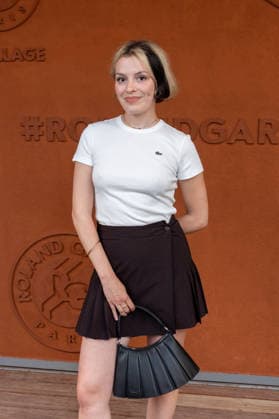 RG26 - French Open - People Village Night Session D1 NB Hélène Sio attends the Village Night Session day 1 during the 2026 French Open at Roland Garros on May 24, 2026 in Paris, France. Photo by Nasser Berzane ABACAPRESS.COM  Copyright: xBerzanexNasser ABACAx