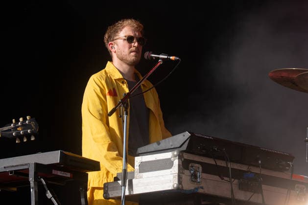 Everything Everything at Bearded Theory Festival at Catton Hall in Walton upon Trent, UK on 24 May 2026 Peter SenÃ at Everything Everything at Bearded Theory Festival at Catton Hall in Walton upon Trent, UK on 24 May 2026, Credit:Stephen Keable Avalon UK, Derbyshire, Walton upon Trent, Catton Hall  Copyright: xStephenxKeablex xAvalonx 1105115362