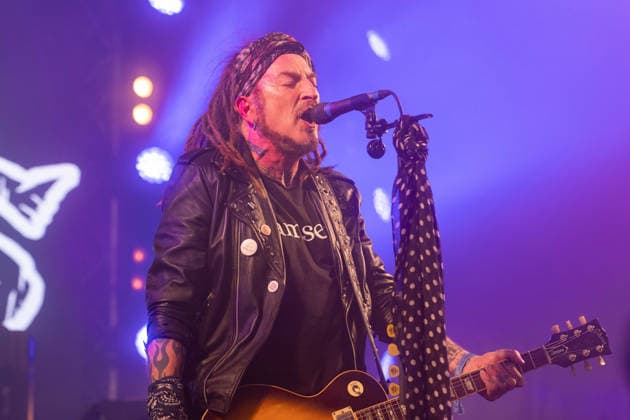 The Wildhearts at Bearded Theory Festival at Catton Hall in Walton upon Trent, UK on 24 May 2026 Ginger Wildheart (David Leslie Walls) at The Wildhearts at Bearded Theory Festival at Catton Hall in Walton upon Trent, UK on 24 May 2026, Credit:Stephen Keable Avalon UK, Derbyshire, Walton upon Trent, Catton Hall  Copyright: xStephenxKeablex xAvalonx 1105156089