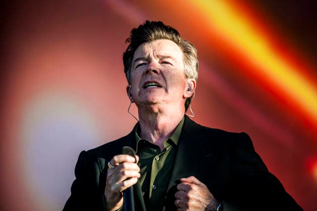 Rick Astley live at Jelling Festival 2026 Copenhagen, Denmark. 24h, May 2026. The English singer and songwriter Rick Astley performs a live concert during the Danish music festival Jelling Festival 2026 in Jelling. Denmark, Jelling  Copyright: xGonzalesxPhoto LassexLagonix