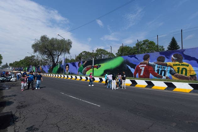 May 24, 2026, Mexico City, Mexico: The mural Futbol, recognized as the Guinness World Record largest hand painted brush football mural, was inaugurated in the Martin Carrera neighborhood of Mexico City. Created by Mexican artists, the artwork connects the Mesoamerican ballgame with contemporary football ahead of the 2026 FIFA World Cup. Former soccer players CUAUHTEMOC BLANCO, FRANCISCO KIKIN FONSECA, GERMAN VILLA and ANGEL REYNA attended the event, along with authorities from the Gustavo A. Madero borough and representatives of the Libertad Creativa Intercultural y Objetiva Foundation and the Elena Poniatowska Amor Foundation Mexico City Mexico - ZUMAl178 20260524_znp_l178_022 Copyright: xCristianxLeyvax