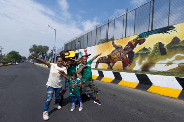 May 24, 2026, Mexico City, Mexico: The mural Futbol, recognized as the Guinness World Record largest hand painted brush football mural, was inaugurated in the Martin Carrera neighborhood of Mexico City. Created by Mexican artists, the artwork connects the Mesoamerican ballgame with contemporary football ahead of the 2026 FIFA World Cup. Former soccer players CUAUHTEMOC BLANCO, FRANCISCO KIKIN FONSECA, GERMAN VILLA and ANGEL REYNA attended the event, along with authorities from the Gustavo A. Madero borough and representatives of the Libertad Creativa Intercultural y Objetiva Foundation and the Elena Poniatowska Amor Foundation Mexico City Mexico - ZUMAl178 20260524_znp_l178_023 Copyright: xCristianxLeyvax