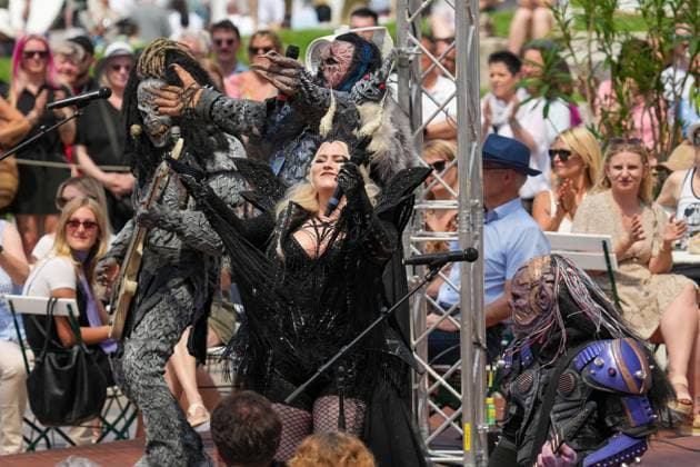 ZDF-Fernsehgarten 2026. Motherbeast Noora Louhimo und Lordi im ZDF Fernsehgarten Koch Battle am 24.05.2026 in Mainz. Mainz ZDF Fernsehgarten Rheinland-Pfalz *** ZDF Fernsehgarten 2026 Motherbeast Noora Louhimo and Lordi in the ZDF Fernsehgarten Koch Battle on 24 05 2026 in Mainz Mainz ZDF Fernsehgarten Rheinland Pfalz