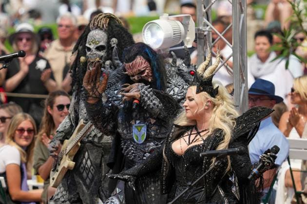 ZDF-Fernsehgarten 2026. Motherbeast Noora Louhimo und Lordi im ZDF Fernsehgarten Koch Battle am 24.05.2026 in Mainz. Mainz ZDF Fernsehgarten Rheinland-Pfalz *** ZDF Fernsehgarten 2026 Motherbeast Noora Louhimo and Lordi in the ZDF Fernsehgarten Koch Battle on 24 05 2026 in Mainz Mainz ZDF Fernsehgarten Rheinland Pfalz