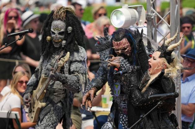 ZDF-Fernsehgarten 2026. Motherbeast Noora Louhimo und Lordi im ZDF Fernsehgarten Koch Battle am 24.05.2026 in Mainz. Mainz ZDF Fernsehgarten Rheinland-Pfalz *** ZDF Fernsehgarten 2026 Motherbeast Noora Louhimo and Lordi in the ZDF Fernsehgarten Koch Battle on 24 05 2026 in Mainz Mainz ZDF Fernsehgarten Rheinland Pfalz