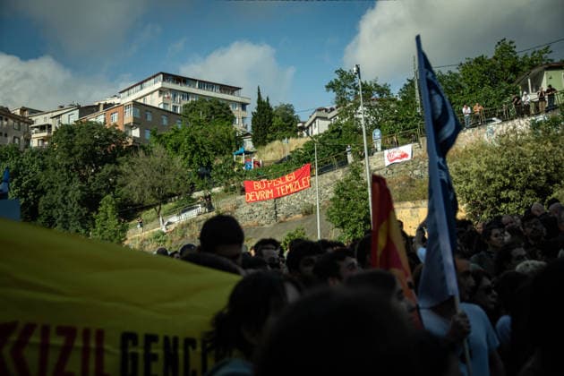 May 24, 2026, Istanbul, Istanbul, Turkey: Students, labor unions and civil society groups clashed with riot police on the third day after Istanbul Bilgi University was allegedly shut down by presidential decree signed by Turkish President Recep Tayyip Erdogan in Istanbul, Turkey, on May 22, 2026. Students occupying university buildings in protest against the closure decision were forcibly removed from the campus by police. Riot police used pepper spray during the intervention as violent scuffles erupted around the university. Demonstrators continued to protest in defense of academic freedom and university autonomy amid a heavy police presence. Istanbul Turkey - ZUMAt171 20260524_zip_t171_034 Copyright: xAbdullahxTepelix