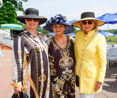 Astrid Jacob, Dagmar Frederic, Tini Gräfin Rothkirch beim Fashion Raceday auf der Rennbahn Hoppegarten. *** Astrid Jacob, Dagmar Frederic, Tini Gräfin Rothkirch at the Fashion Raceday at Hoppegarten racecourse