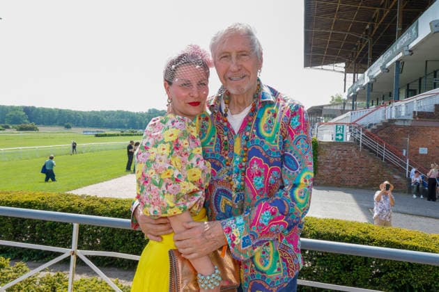 Anja Schöne, Reiner Schöne beim Fashion Raceday auf der Rennbahn Hoppegarten. *** Anja Schöne, Reiner Schöne at the Fashion Raceday at Hoppegarten racecourse