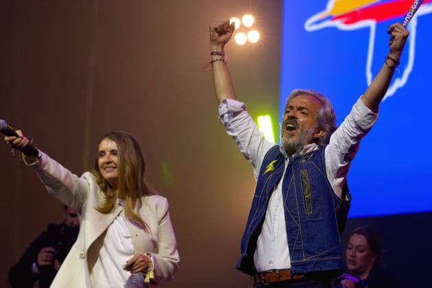 May 24, 2026, Bogota, Cundinamarca, COLOMBIA: Center-right senator and presidential candidate PALOMA VALENCIA and vice-presidential running mate JUAN DANIEL OVIEDO cheer alongside supporters during their final campaign rally ahead of the May 31 first-round election. Standing on a platform of strict public security and private sector investment, the Centro DemocroÂ¡tico candidate is making her final push to secure a spot in the projected June runoff. Bogota COLOMBIA - ZUMAd225 20260524_znp_d225_005 Copyright: xZoraidaxDiazx
