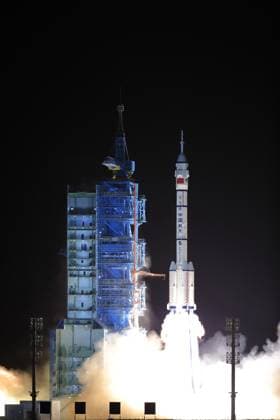JIUQUAN, CHINA - MAY 24: A Long March-2F rocket carrying the Shenzhou-23 spacecraft with three Chinese astronauts on board blasts off from the Jiuquan Satellite Launch Center on May 24, 2026 in Jiuquan, Gansu Province of China. About 10 minutes later, the spacecraft successfully separated from the rocket and entered its designated orbit.  Copyright: xVCGx 111643929483
