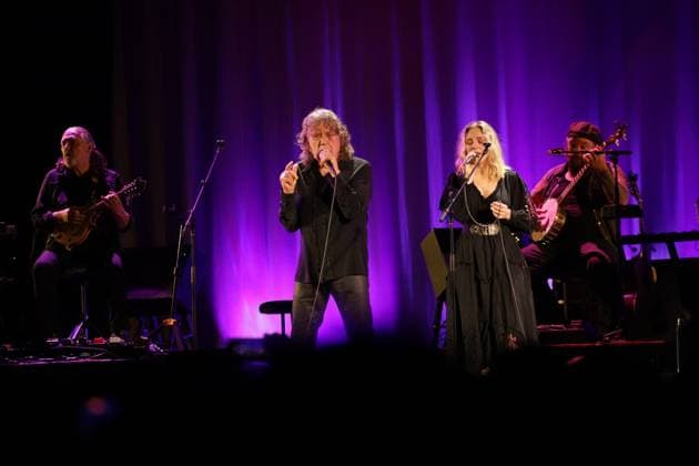 RECORD DATE NOT STATED Robert Plant performs with Saving Grace and Suzi Dian at C6 Fest 2026. Sao Paulo (SP), 05 24 2026 Music C6 Fest British singer Robert Plant performed alongside the Saving Grace project and singer Suzi Dian during the C6 Fest 2026, held this Sunday (May 24, 2026) at Ibirapuera Park in Sao Paulo. The show featured folk, blues, and classic reinterpretations from the artist s repertoire.(Foto: Fabricio Bomjardim Thenews2 imago images) Robert Plant performs with Saving Grace and Suzi Dian at C6 Fest 2026.  Copyright: xFabricioxBomjardimx