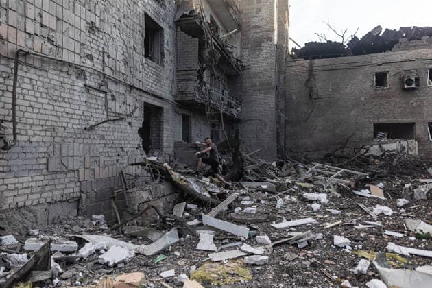 Aftermath of Russian strike in Kramatorsk KRAMATORSK, UKRAINE - MAY 25: A residential building damaged following a Russian air strike using KAB bombs in Kramatorsk, Ukraine, 25 May 2026 Diego Herrera Carcedo Anadolu Kramatorsk Ukraine. Editorial use only. Please get in touch for any other usage.  Copyright: x2026xAnadoluxDiegoxHerreraxCarcedox