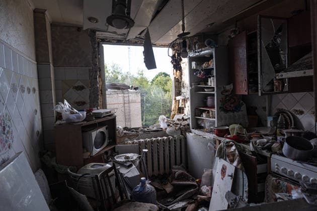 Aftermath of Russian strike in Kramatorsk KRAMATORSK, UKRAINE - MAY 25: A house damaged following a Russian air strike using KAB bombs in Kramatorsk, Ukraine, 25 May 2026 Diego Herrera Carcedo Anadolu Kramatorsk Ukraine. Editorial use only. Please get in touch for any other usage.  Copyright: x2026xAnadoluxDiegoxHerreraxCarcedox