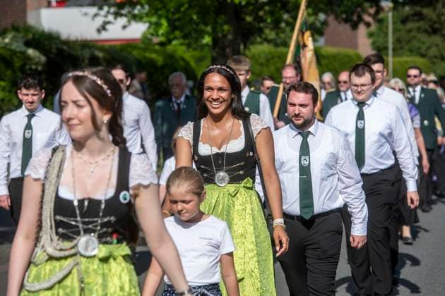 Schützenfest mit Umzug in Großenbaum 24.05.2026 in Duisburg ** NUR FÜR REDAKTIONELLE ZWECKE ** EDITORIAL USE ONLY **<p>Schützenfest mit Umzug in Großenbaum 24.05.2026 in Duisburg Deutschland NRW Duisburg Copyright: DanielxAttia *** Schützenfest with parade in Großenbaum 24 05 2026 in Duisburg FOR EDITORIAL PURPOSES ONLY EDITORIAL USE ONLY p Schützenfest with parade in Großenbaum 24 05 2026 in Duisburg Germany NRW Duisburg Copyright DanielxAttia Copyright: DanielxAttia doc85zvtzde34p1ijg1b12zu ,EDITORIAL USE ONLY