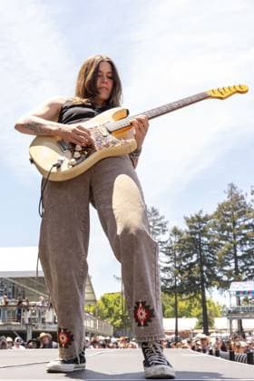 May 24, 2026, Napa, California, U.S: REBECCA LOVELL of Larkin Poe during the BottleRock Music Festival in Napa, California Napa U.S  - ZUMAs135 20260524_zap_s135_005 Copyright: xDanielxDeSloverx